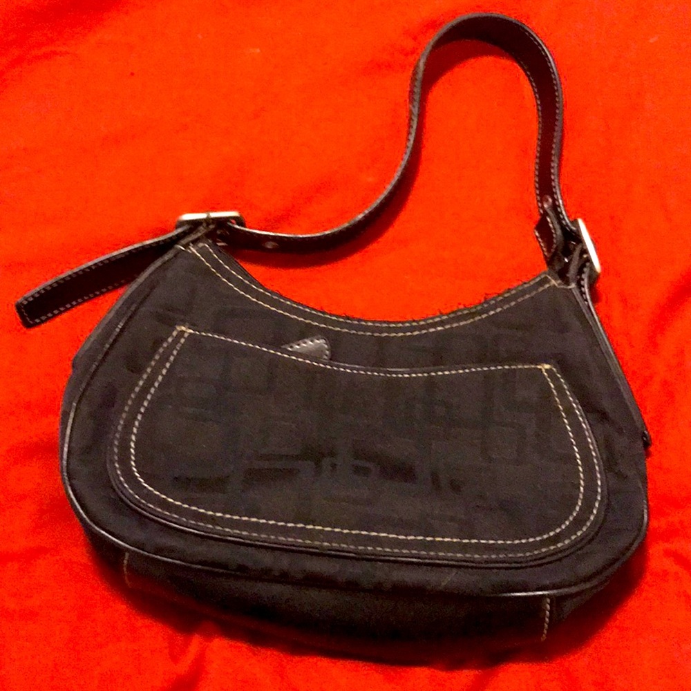 Nine West black purse